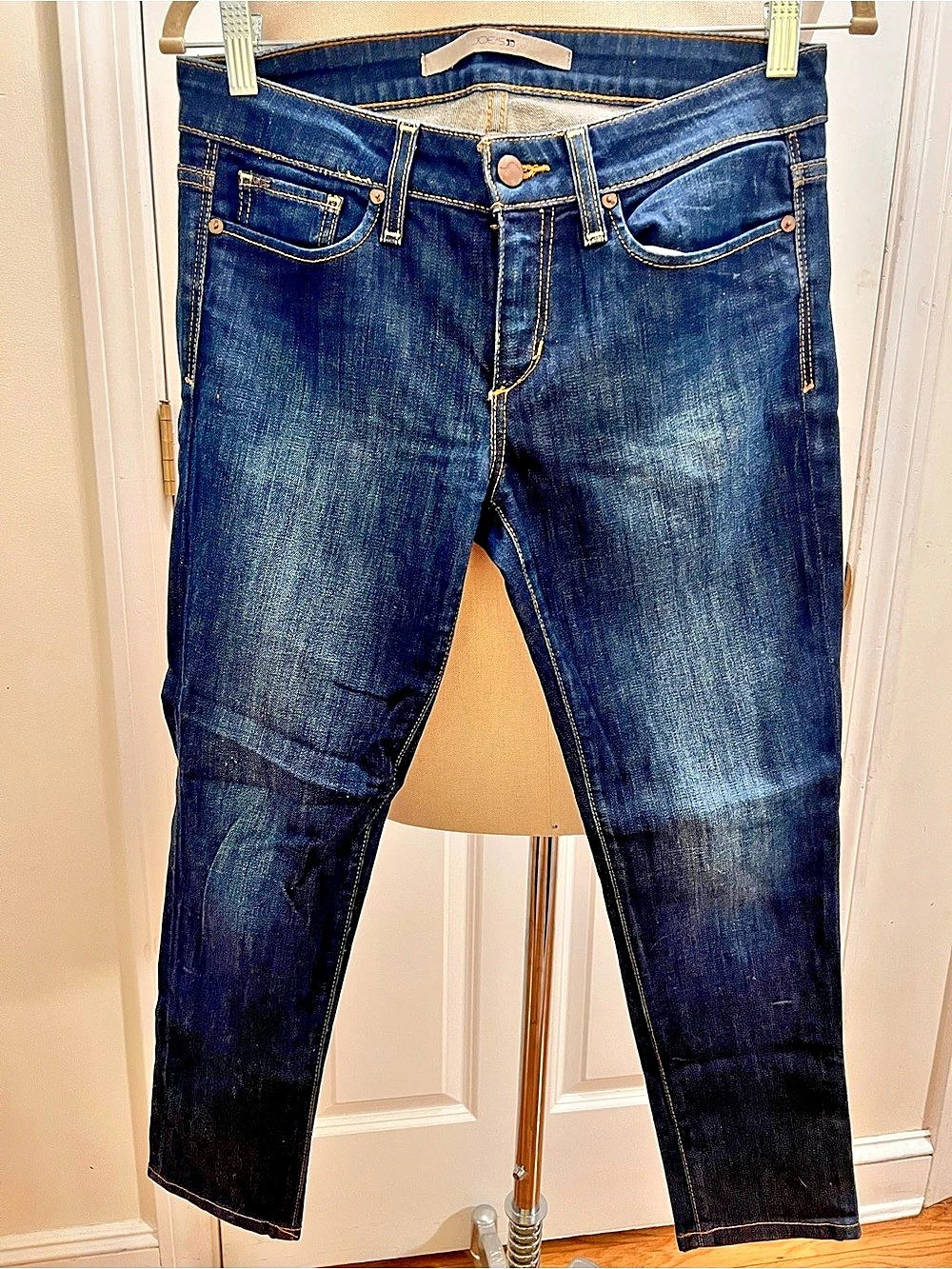 Joe's Jeans Chelsea Skinny Jeans Waist 27 Blue